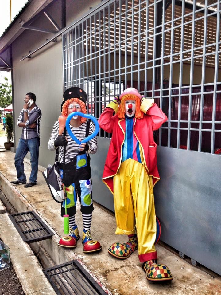Balloonist Clown - Image 3