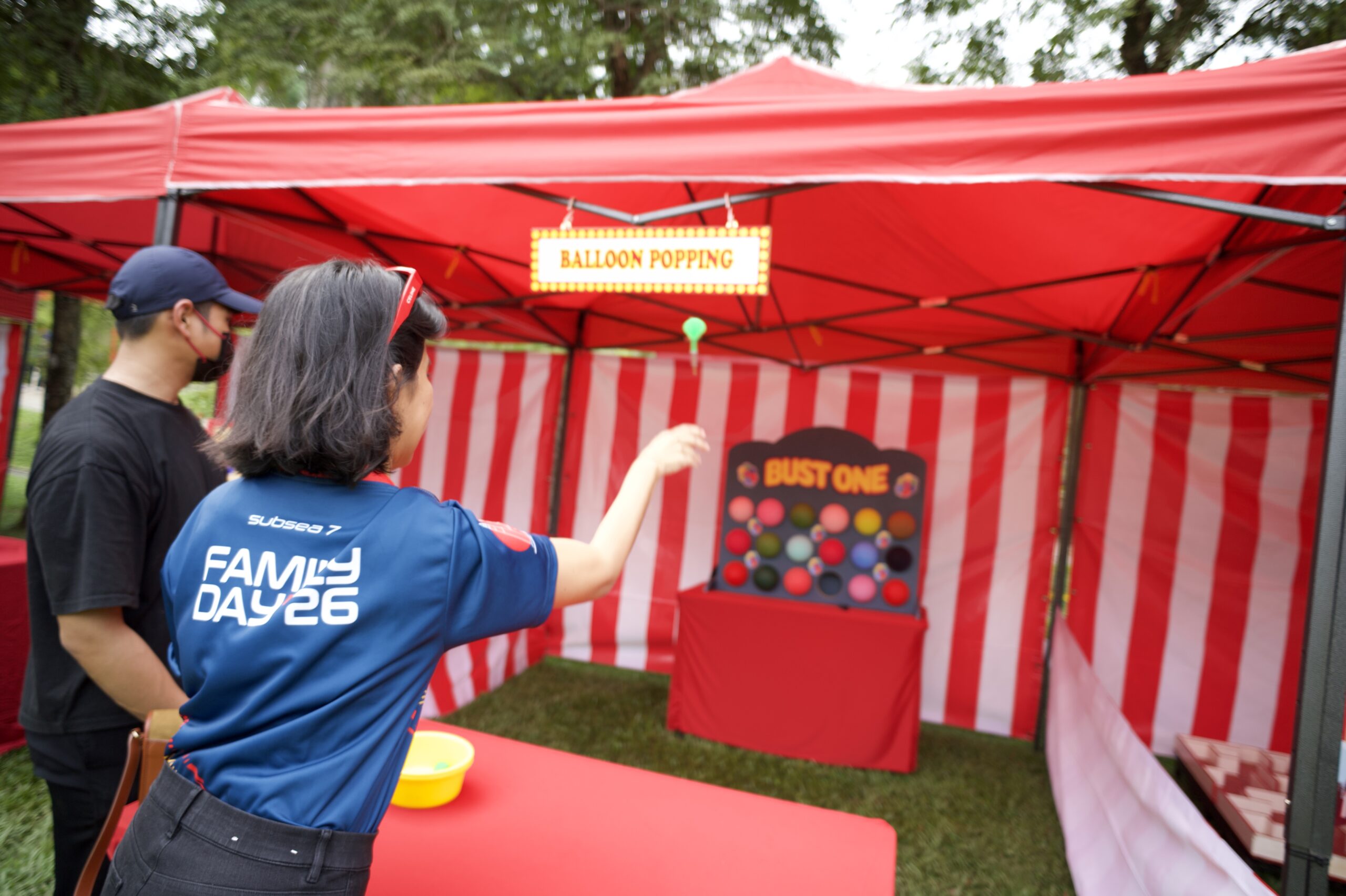 Balloon popping - Image 2