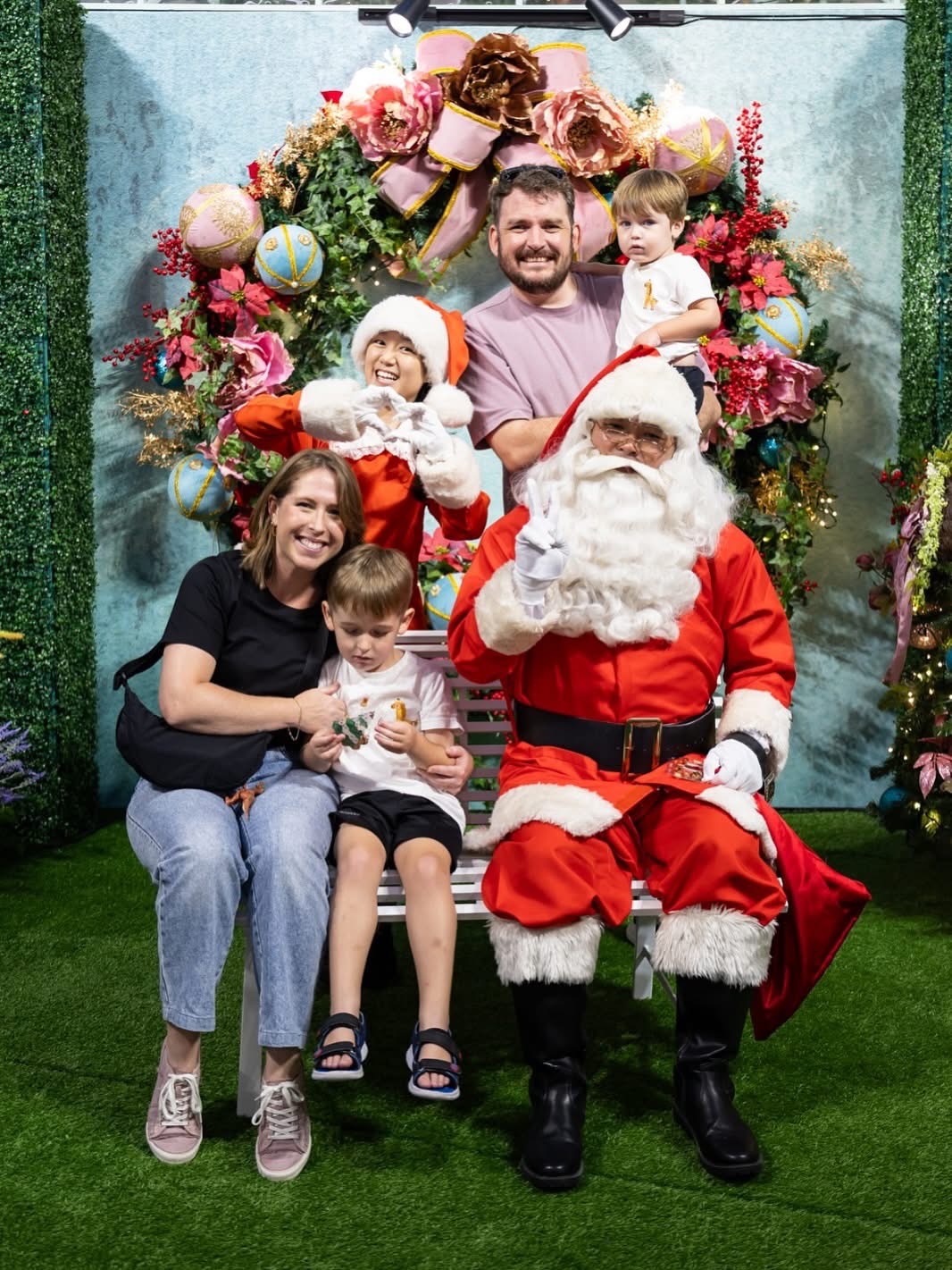 Santa Claus & Santarina - Image 3