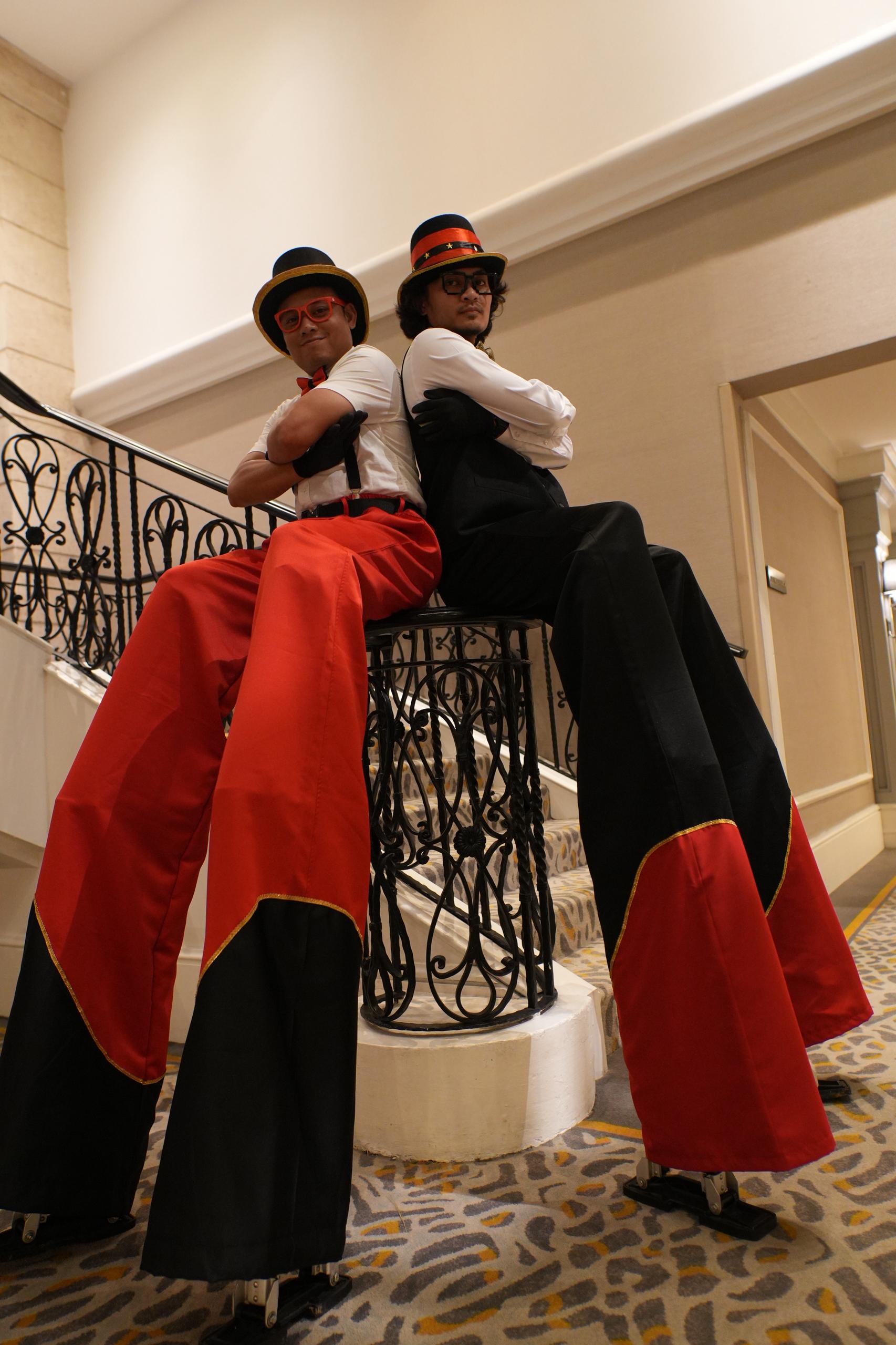 Circus Stilt Walker - Image 5