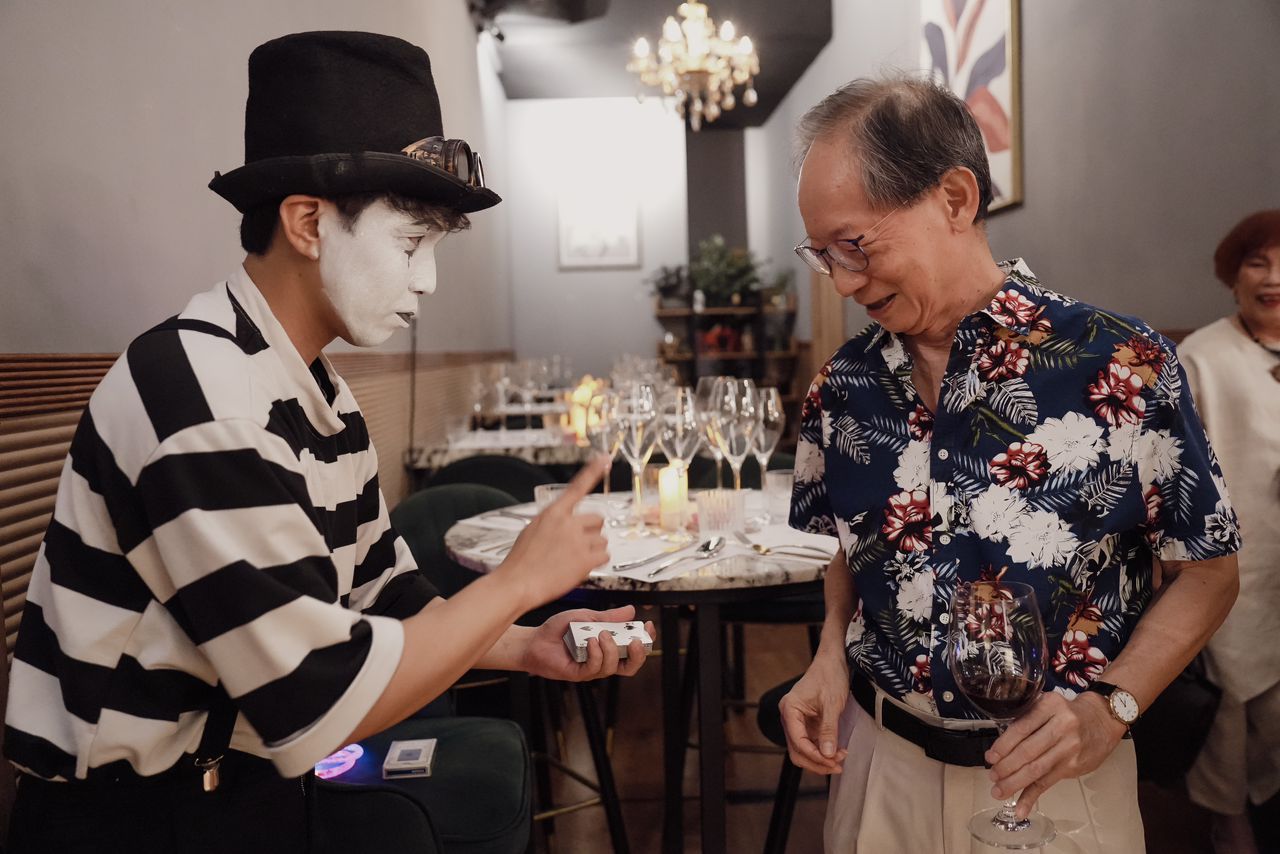 Interactive Mime Act - Image 3